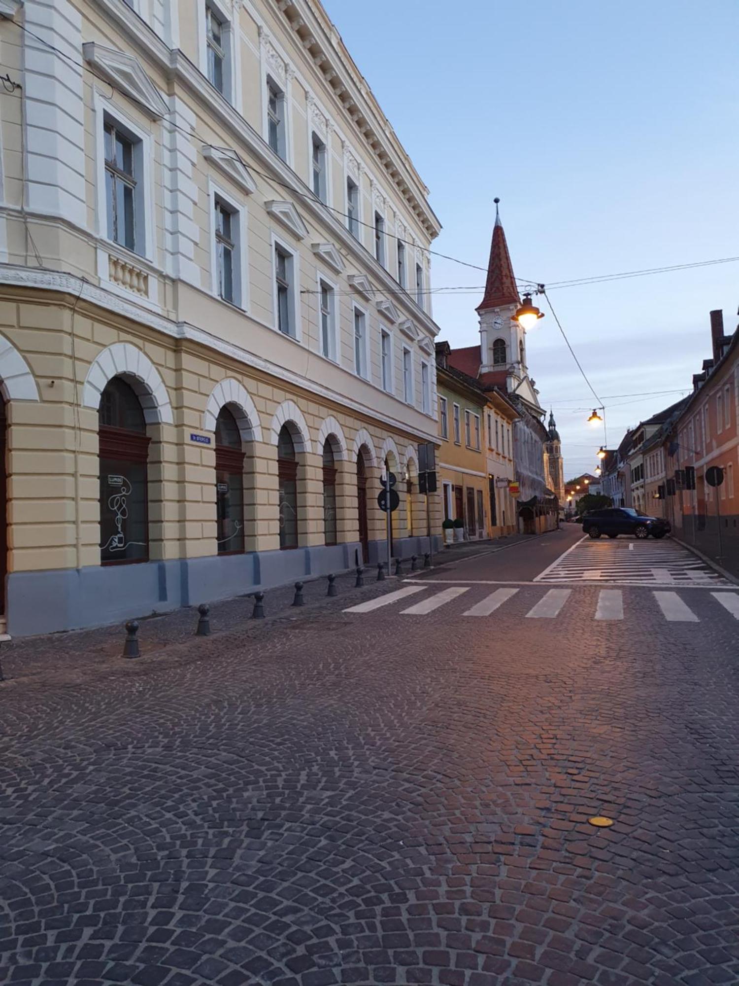 Piazza Grande Apartment Sibiu Exterior photo